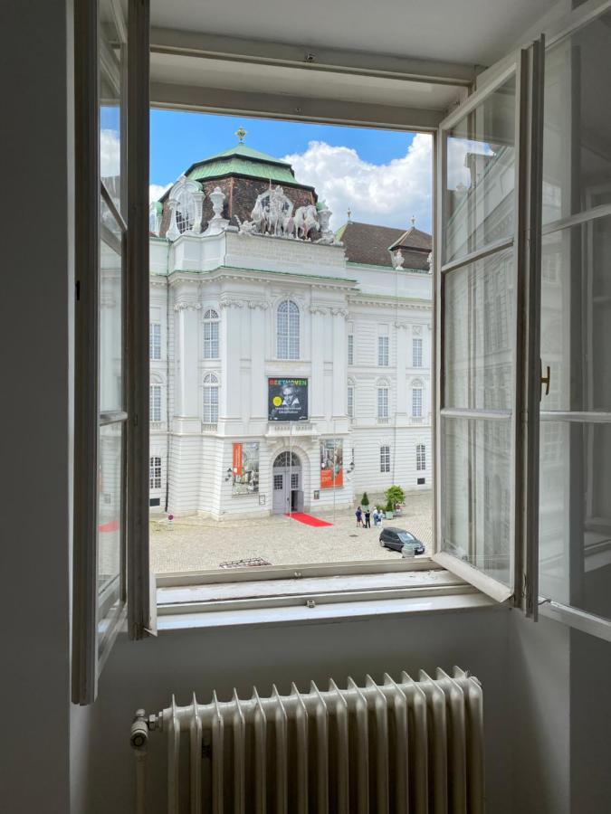 Palais Palffy Leilighet Wien Eksteriør bilde